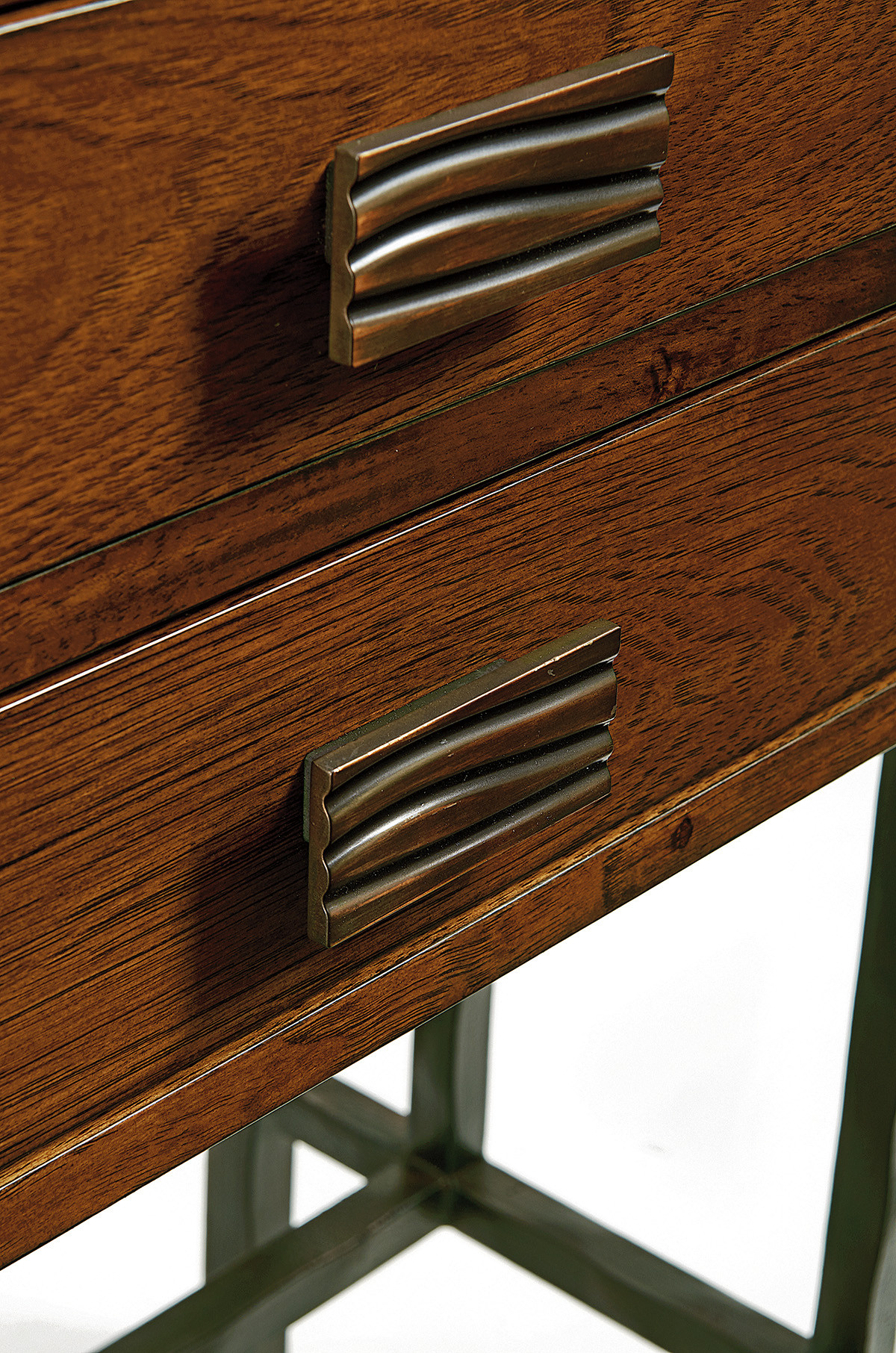 Lex124_Key_Detail_22